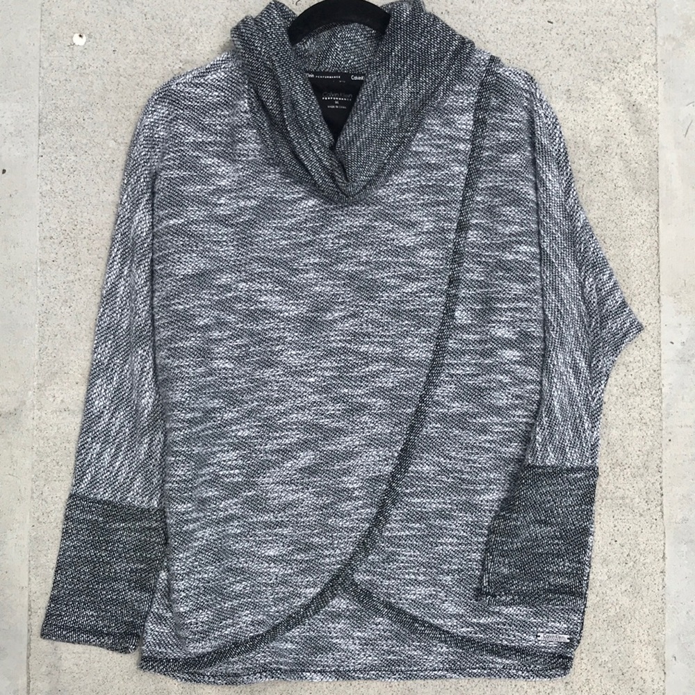 Calvin Klein Sweater